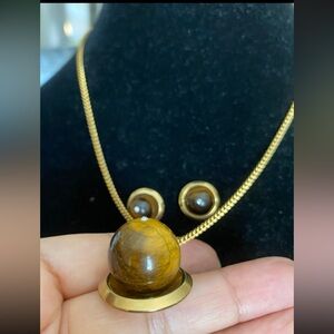 Brilho earring and Necklace tiger eye set